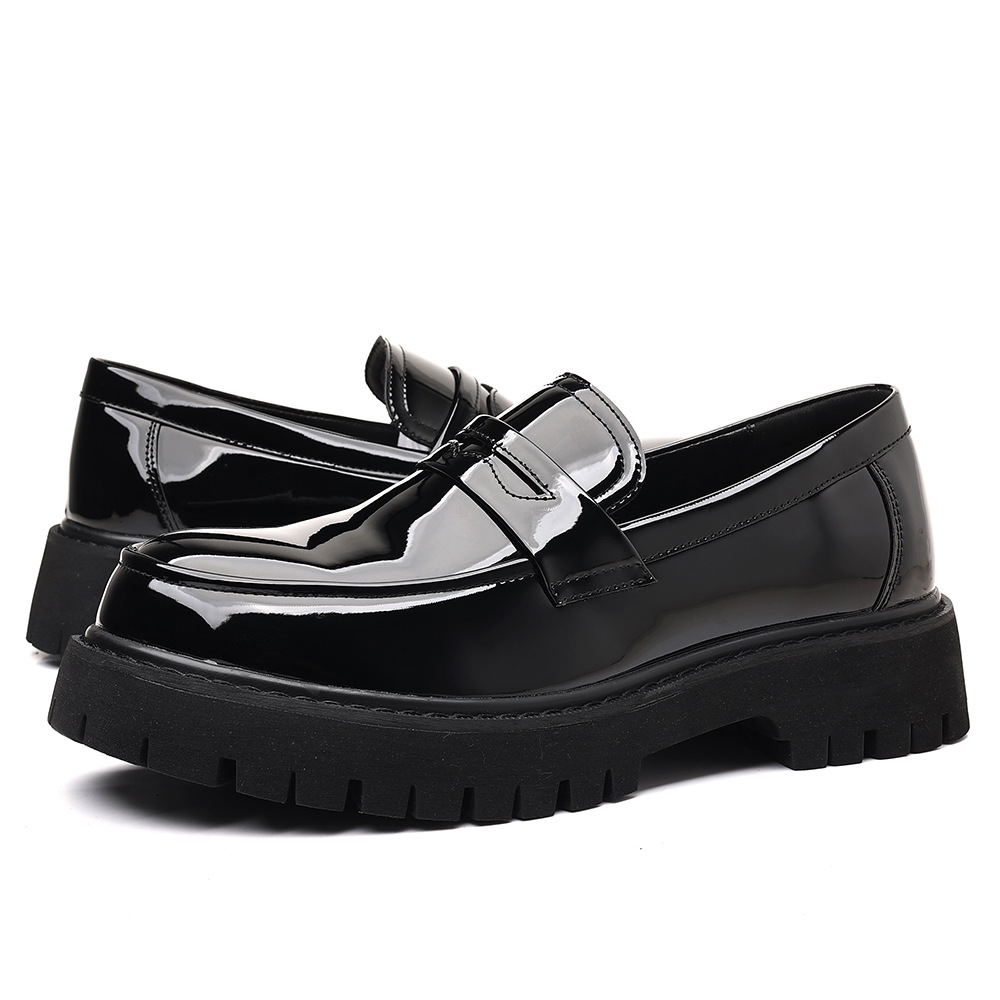 Suede Loafers Men - 新しいメンズローファースリッポンPUレザーカジュアルシューズ英国スタイルプラットフォームソールプラスサイズワイド幅ビジネス快適な履物