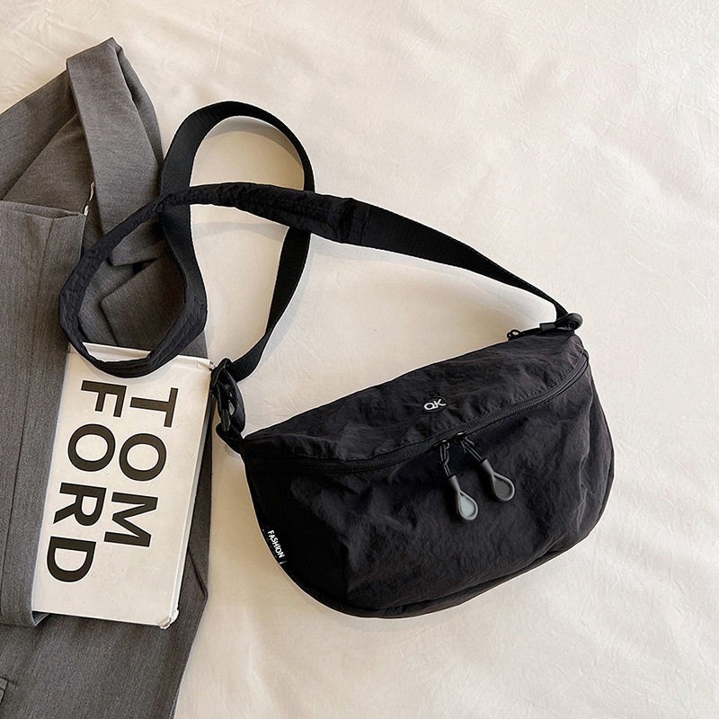 超軽量クロスボディサドルバッグ 男女兼用 旅行用 防水 20 - Crossbody Bag Men のレビューと価格